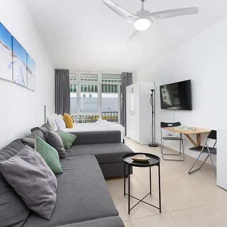 Home2book Main Walkway *